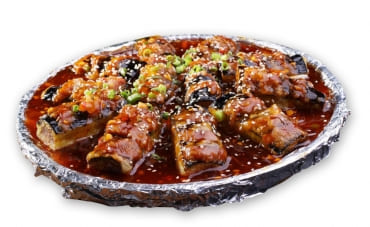 Баклажаны в соевом соусе (铁板酱汁茄子) 450гр.