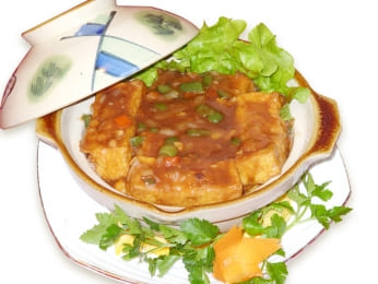 Тофу по рецепту южной народности Китая Хакка (客家煎酿豆腐) 400гр.